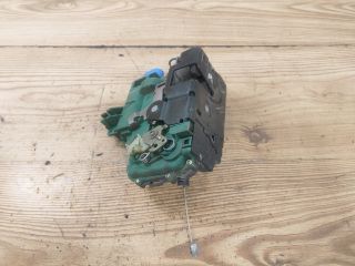 bontott SEAT IBIZA III Bal első Ajtózár