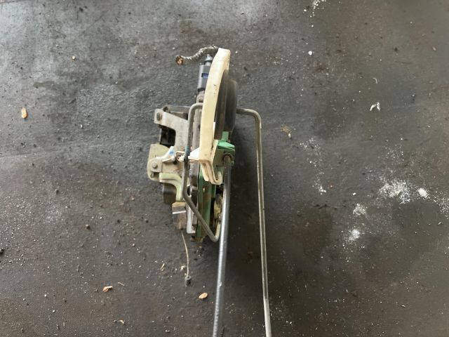 bontott SEAT IBIZA III Bal első Ajtózár