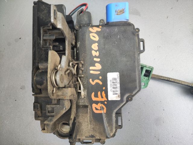 bontott SEAT IBIZA III Bal első Ajtózár