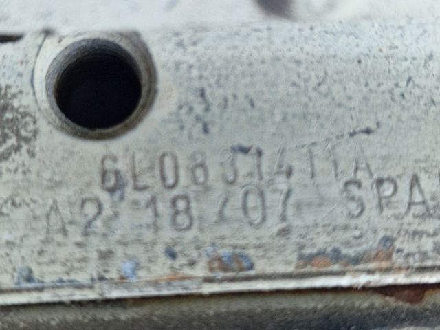 bontott SEAT IBIZA III Bal első Alsó Zsanér