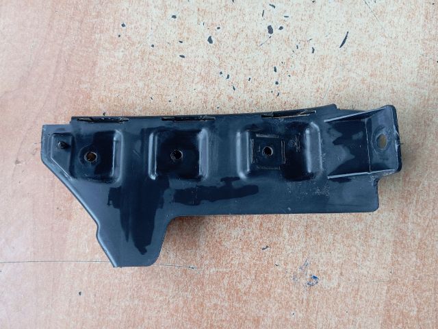 bontott SEAT IBIZA III Bal első Lökhárító Tartó (Műanyag)