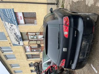 bontott SEAT IBIZA III Bal első Sárvédő