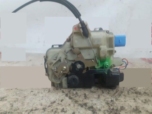 bontott SEAT IBIZA III Bal hátsó Ajtózár