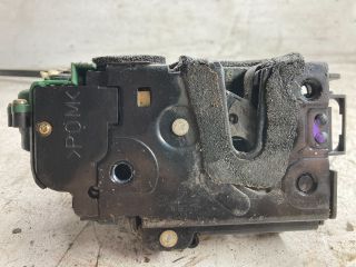 bontott SEAT IBIZA III Bal hátsó Ajtózár