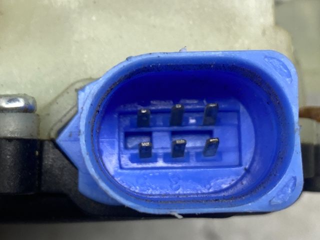 bontott SEAT IBIZA III Bal hátsó Ajtózár