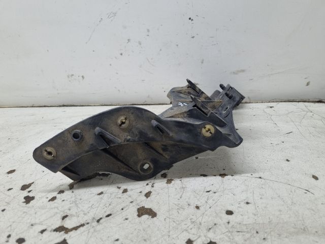 bontott SEAT IBIZA III Bal hátsó Lökhárító Tartó (Műanyag)