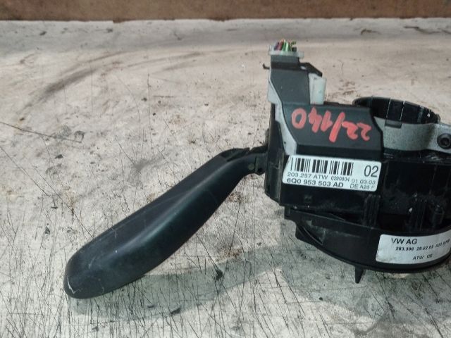 bontott SEAT IBIZA III Bal Kormánykapcsoló Irányjelző