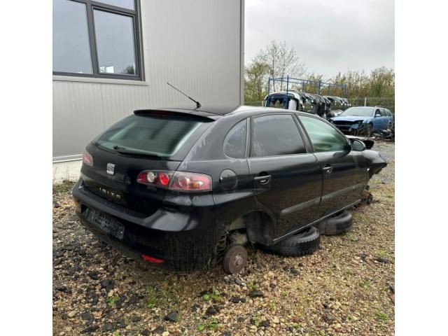 bontott SEAT IBIZA III Bal Küszöb