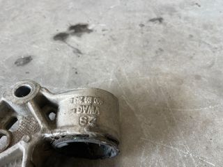 bontott SEAT IBIZA III Bal Lengőkar Tartó