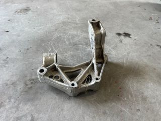 bontott SEAT IBIZA III Bal Lengőkar Tartó