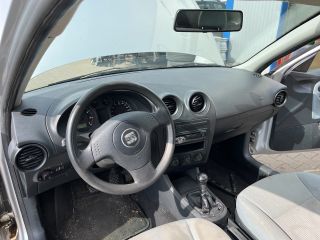 bontott SEAT IBIZA III Bal Napellenző