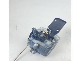 bontott SEAT IBIZA III Csomagtér Nyitó Kar / Gomb