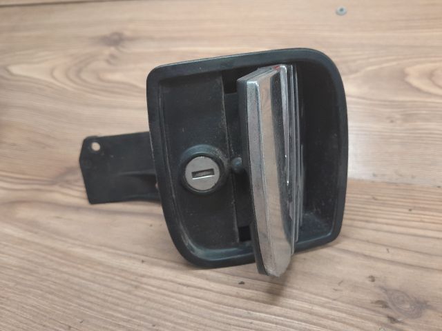 bontott SEAT IBIZA III Csomagtér Nyitó Kar / Gomb