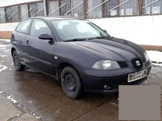 bontott SEAT IBIZA III Csomagtérajtó Díszléc