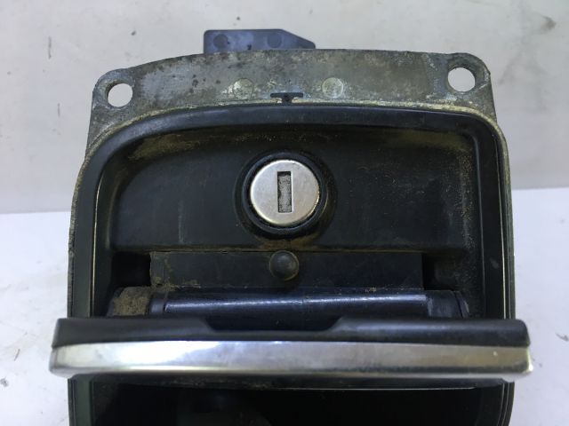 bontott SEAT IBIZA III Csomagtérajtó Kilincs