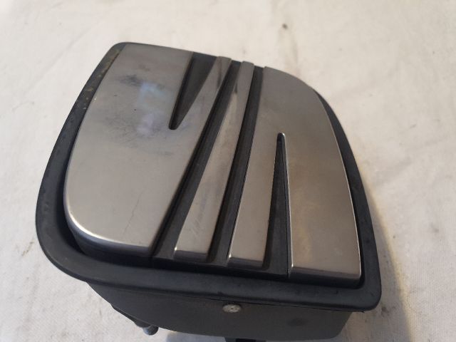 bontott SEAT IBIZA III Csomagtérajtó Kilincs