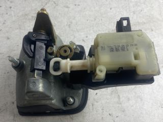 bontott SEAT IBIZA III Csomagtérajtó Kilincs