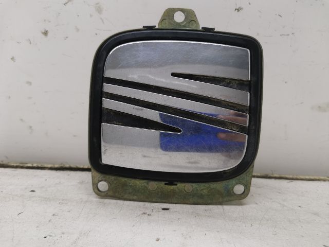 bontott SEAT IBIZA III Csomagtérajtó Kilincs