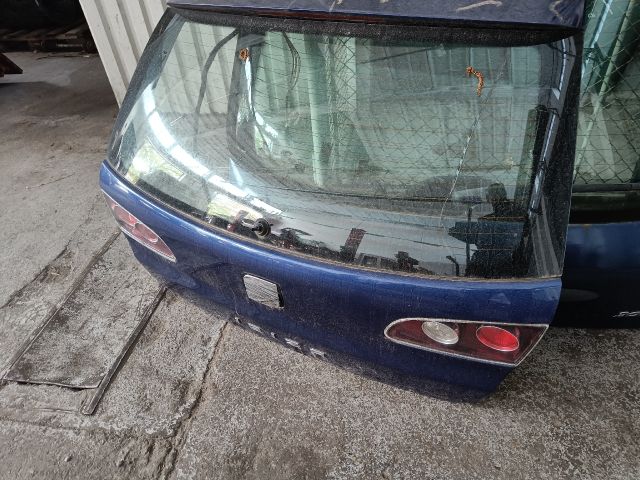 bontott SEAT IBIZA III Csomagtérajtó (Részeivel)