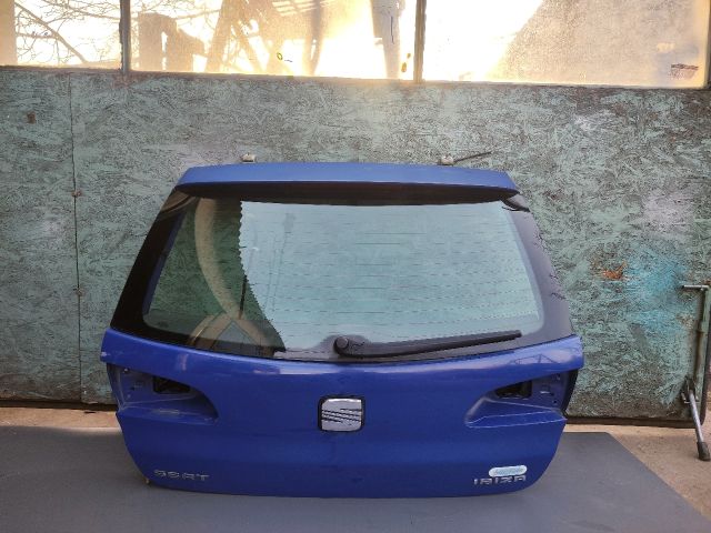 bontott SEAT IBIZA III Csomagtérajtó (Részeivel)