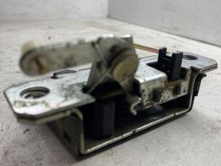 bontott SEAT IBIZA III Csomagtérajtó Zárszerkezet