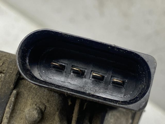 bontott SEAT IBIZA III Első Ablaktörlő Szerkezet Motorral