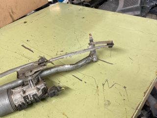 bontott SEAT IBIZA III Első Ablaktörlő Szerkezet Motorral