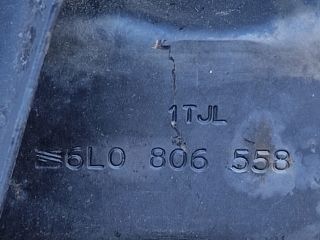 bontott SEAT IBIZA III Első Lökhárító Merevítő (Fém)