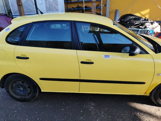 bontott SEAT IBIZA III Első Lökhárító Merevítő (Fém)