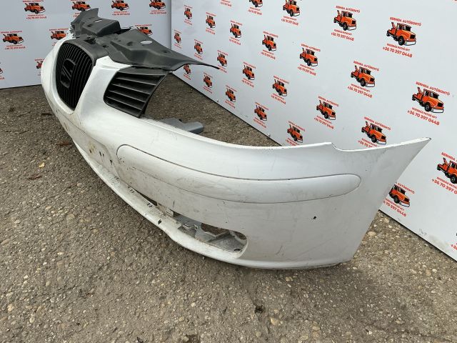 bontott SEAT IBIZA III Első Lökhárító (Üresen)