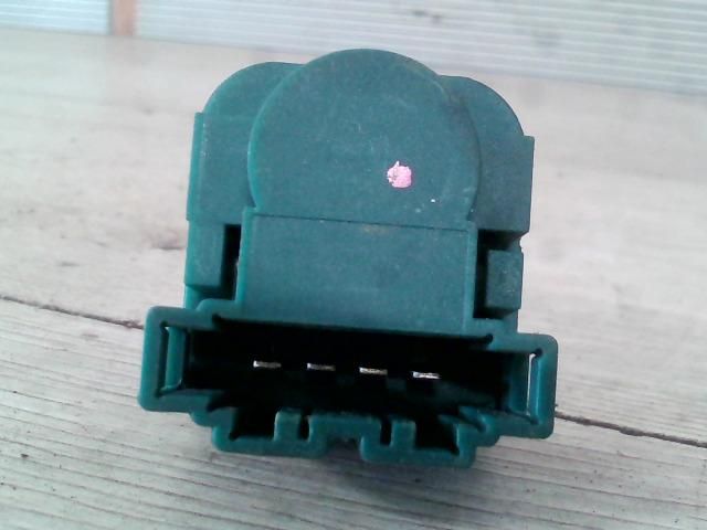 bontott SEAT IBIZA III Fék Pedál Kapcsoló