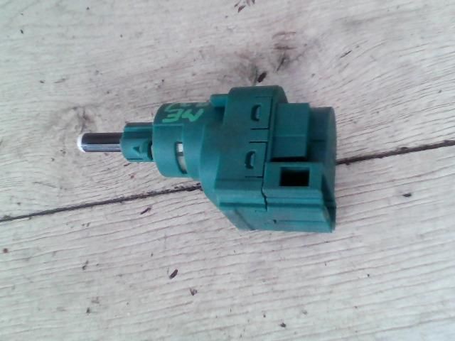 bontott SEAT IBIZA III Fék Pedál Kapcsoló