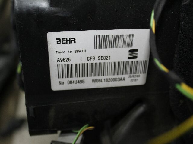 bontott SEAT IBIZA III Fűtés Box