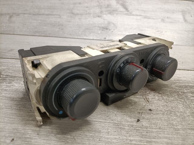 bontott SEAT IBIZA III Fűtéskapcsoló (Nem klímás)