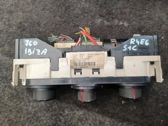 bontott SEAT IBIZA III Fűtéskapcsoló