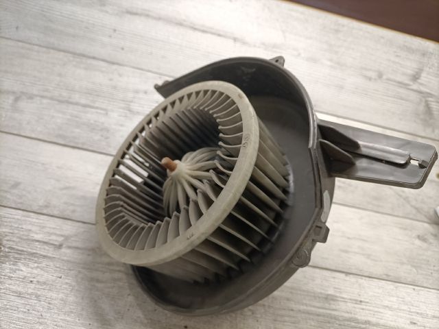 bontott SEAT IBIZA III Fűtőmotor (Nem klímás)