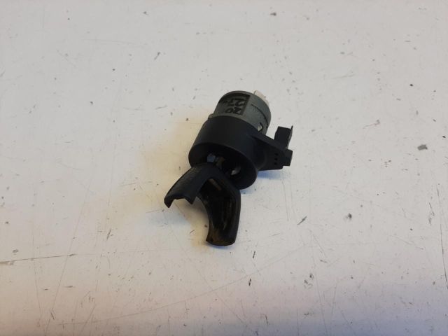 bontott SEAT IBIZA III Gyújtáskapcsoló Zárbetét