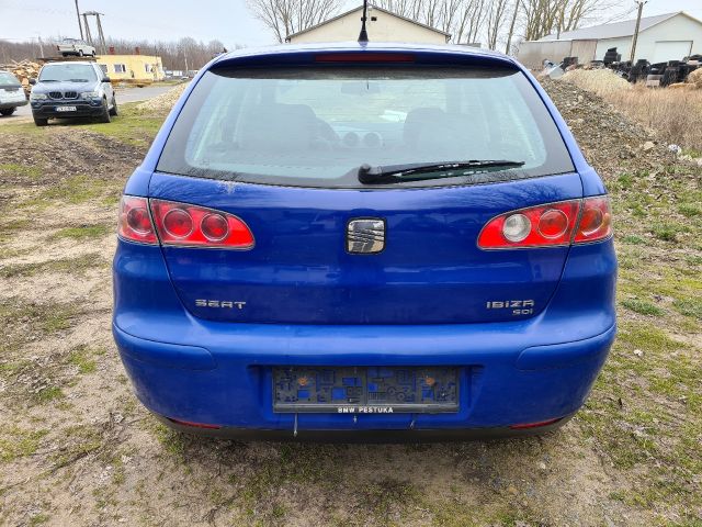 bontott SEAT IBIZA III Hátsó Lökhárító (Részeivel)