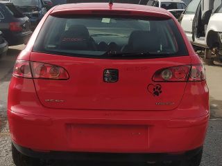 bontott SEAT IBIZA III Hátsó Ülés