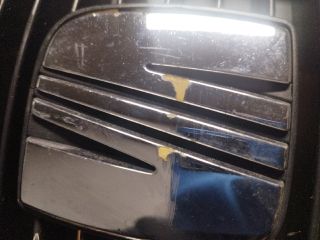 bontott SEAT IBIZA III Hűtőrács