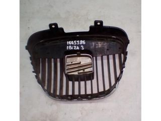 bontott SEAT IBIZA III Hűtőrács