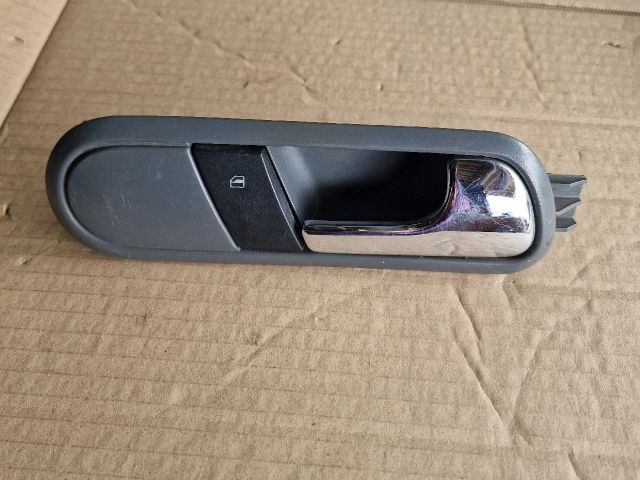 bontott SEAT IBIZA III Jobb első Ablakemelő Kapcsoló