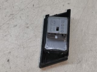 bontott SEAT IBIZA III Jobb első Ablakemelő Kapcsoló