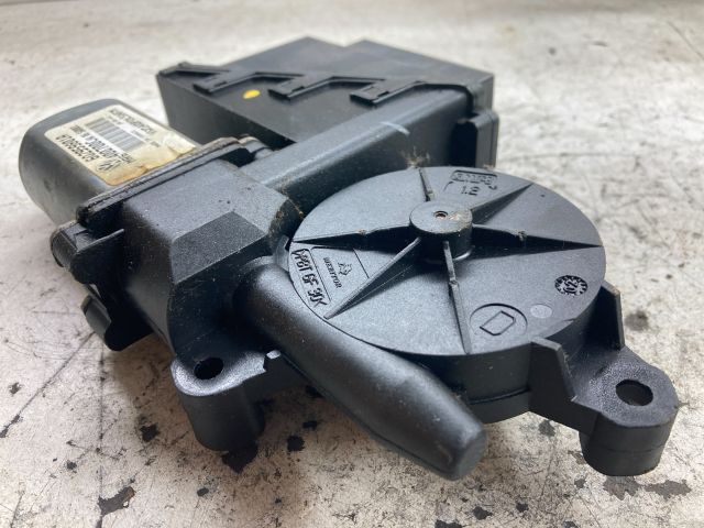 bontott SEAT IBIZA III Jobb első Ablakemelő Motor