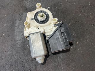 bontott SEAT IBIZA III Jobb első Ablakemelő Motor