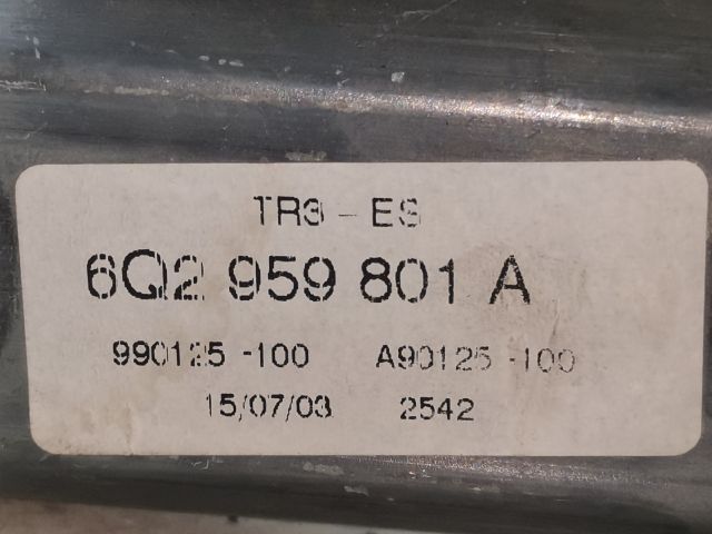 bontott SEAT IBIZA III Jobb első Ablakemelő Motor