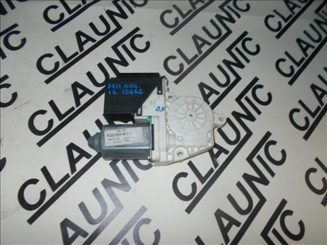 bontott SEAT IBIZA III Jobb első Ablakemelő Motor