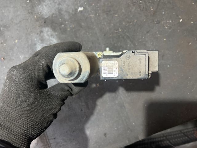 bontott SEAT IBIZA III Jobb első Ablakemelő Motor