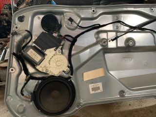 bontott SEAT IBIZA III Jobb első Ablakemelő Szerkezet (Elektromos)