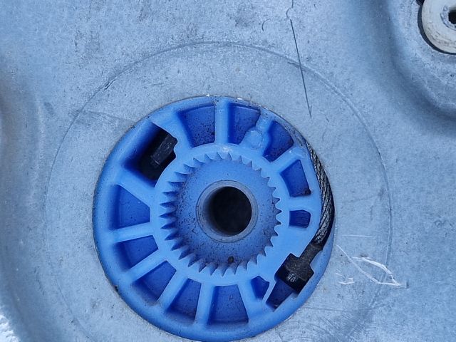 bontott SEAT IBIZA III Jobb első Ablakemelő Szerkezet (Elektromos)